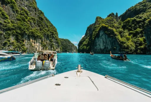 Where to Stay for Your Next Domestic Getaway image for article Where to Stay for Your Next Domestic Getaway