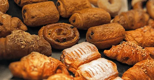 image for article 10 Must-Try Bakeries in Metro Manila to Satisfy Your Pastry Cravings
