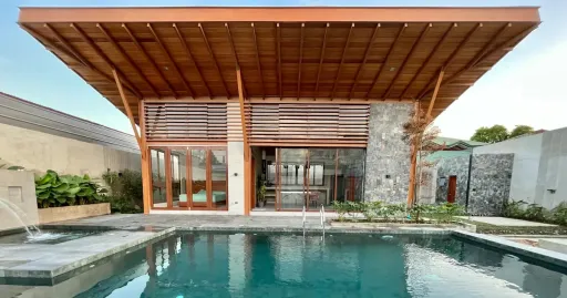 image for article This Bali-Inspired Villa in Teresa Offers the Perfect Weekend Escape Near Manila