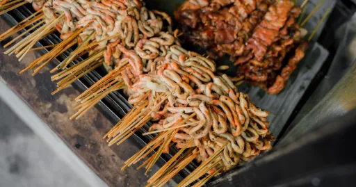 image for article Best Street Food Spots in the Philippines For Your Next Food Crawl