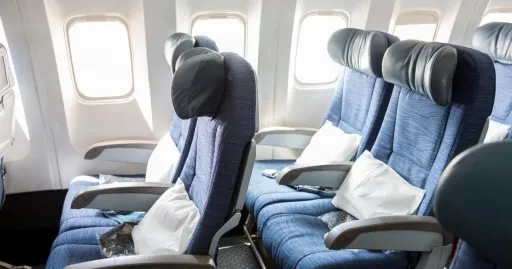 image for article This Airplane Seating Tool Lets You Pick the Best Plane Seats!