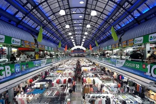 image for article A Guide to Ukay-Ukay Shopping in and Near Metro Manila
