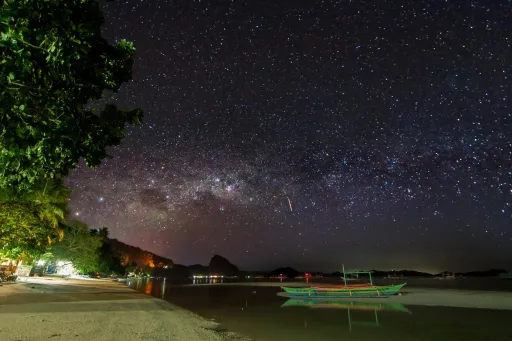 image for article 15 Philippine Destinations for Stargazing and Milky Way Sightings