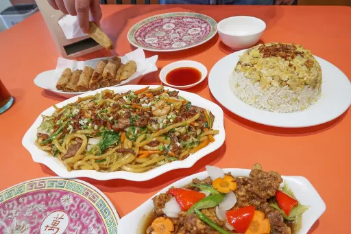 image for article 10 Restaurants in Binondo for Your Next Food Crawl